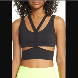 ALO Yoga Trackie Yoga Bra